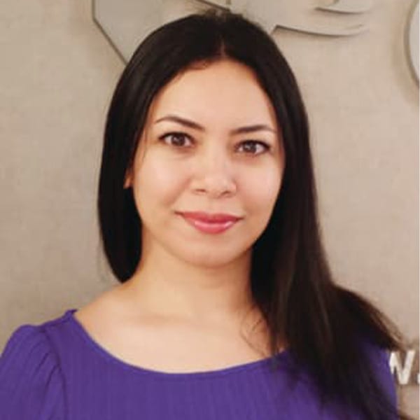 Dr. Maryam Elyasi,  Orthodontist